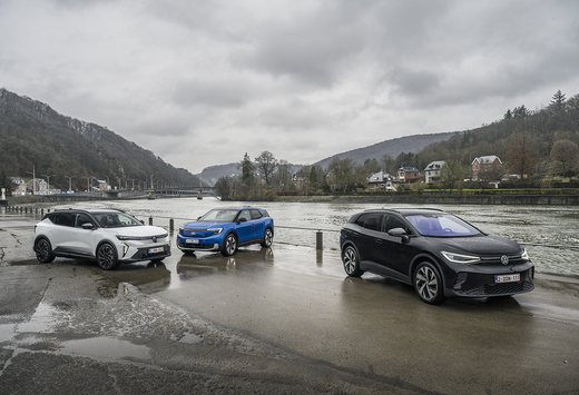Ford Explorer vs. Renault Scenic vs. Volkswagen ID.4