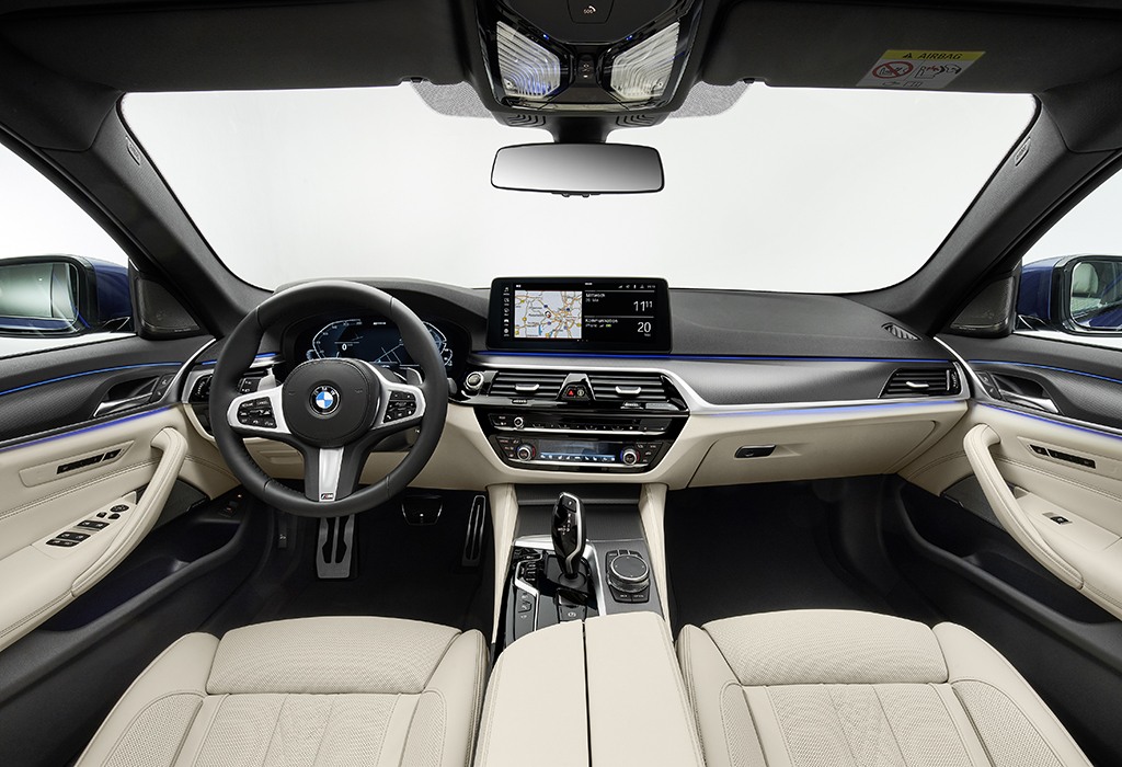 gemak methodologie radar Officieel: facelift BMW 5 Reeks en 5 Reeks Touring (2020) - AutoWereld