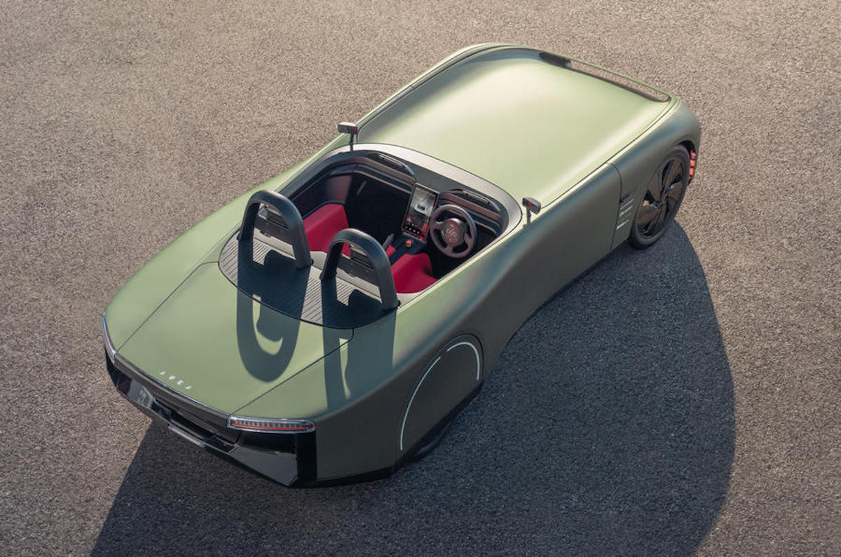 Aura Concept 2021 - British EV roadster
