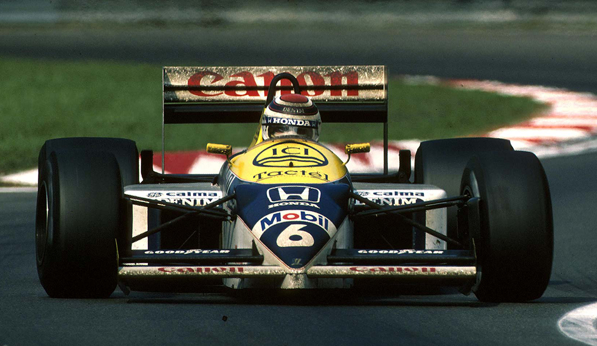 F1 Williams FW11