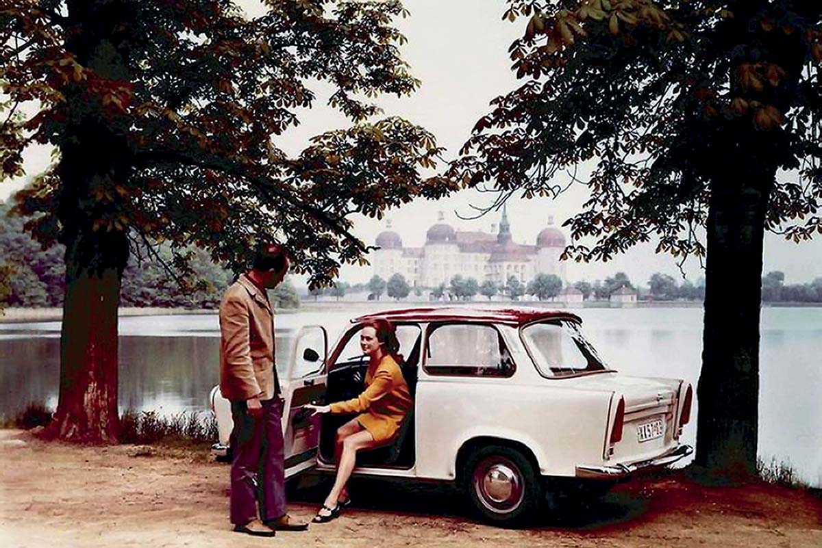 Vintage - Trabant - Moniteur Automobile