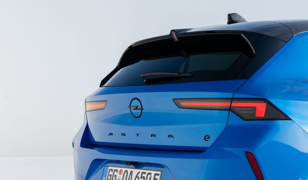2022 Opel Astra ELectric