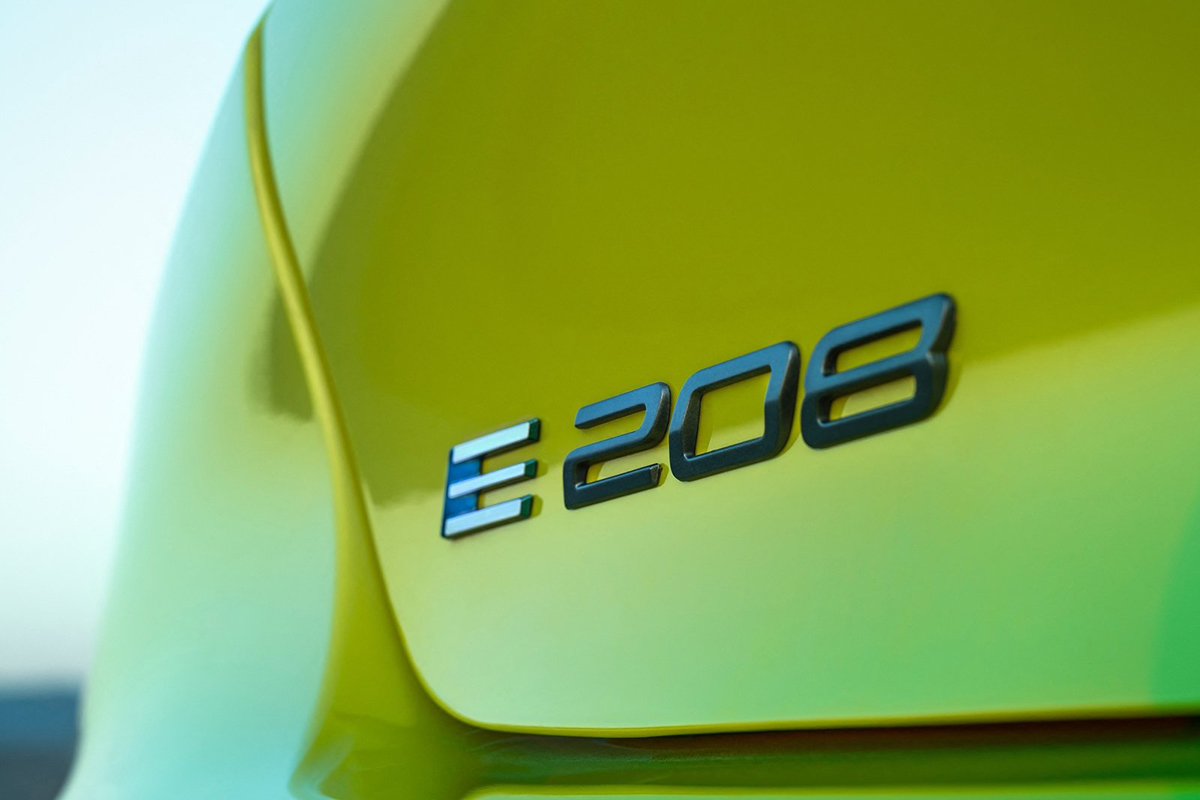 Facelift Peugeot e-208 2024