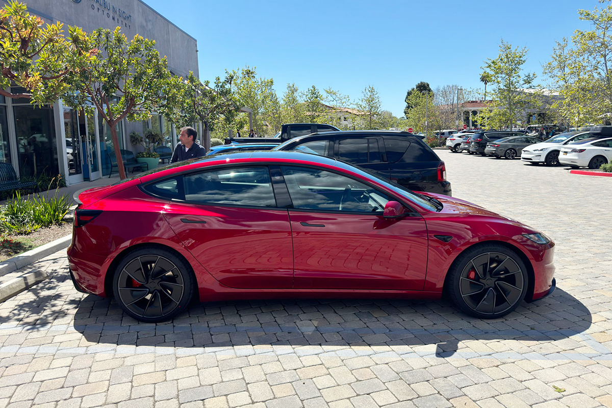 2025 Tesla Model 3 Plaid