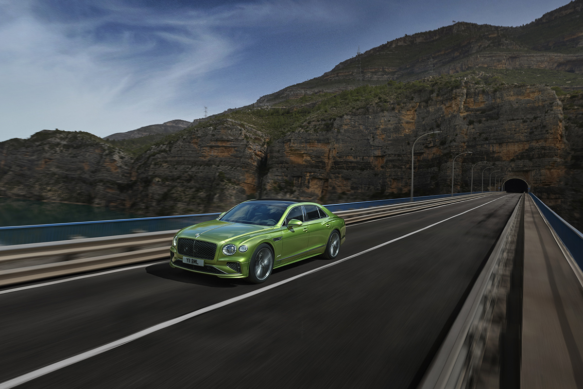 2025 Bentley Flying Spur PHEV