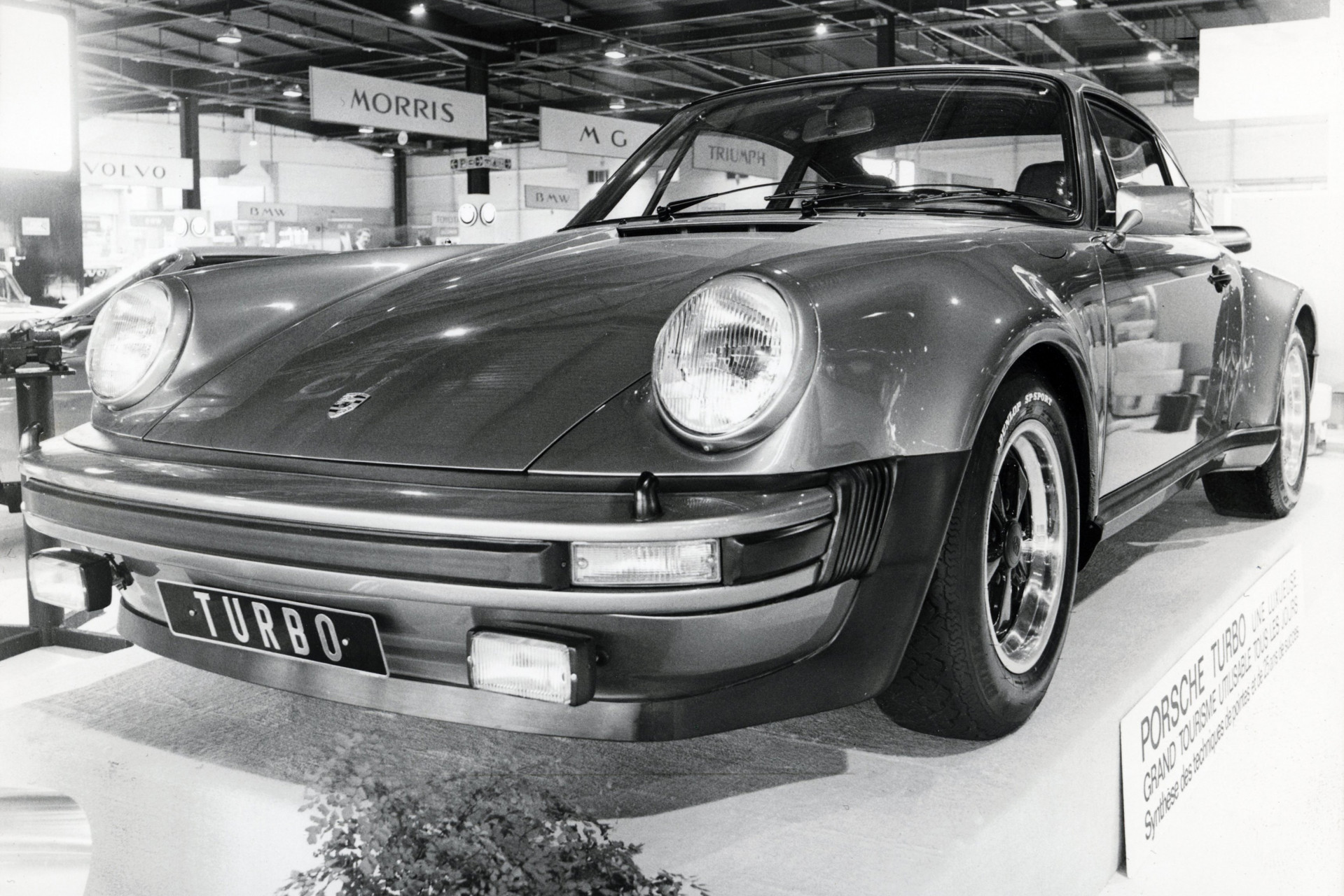 1974 Paris: Porsche 911 Turbo
