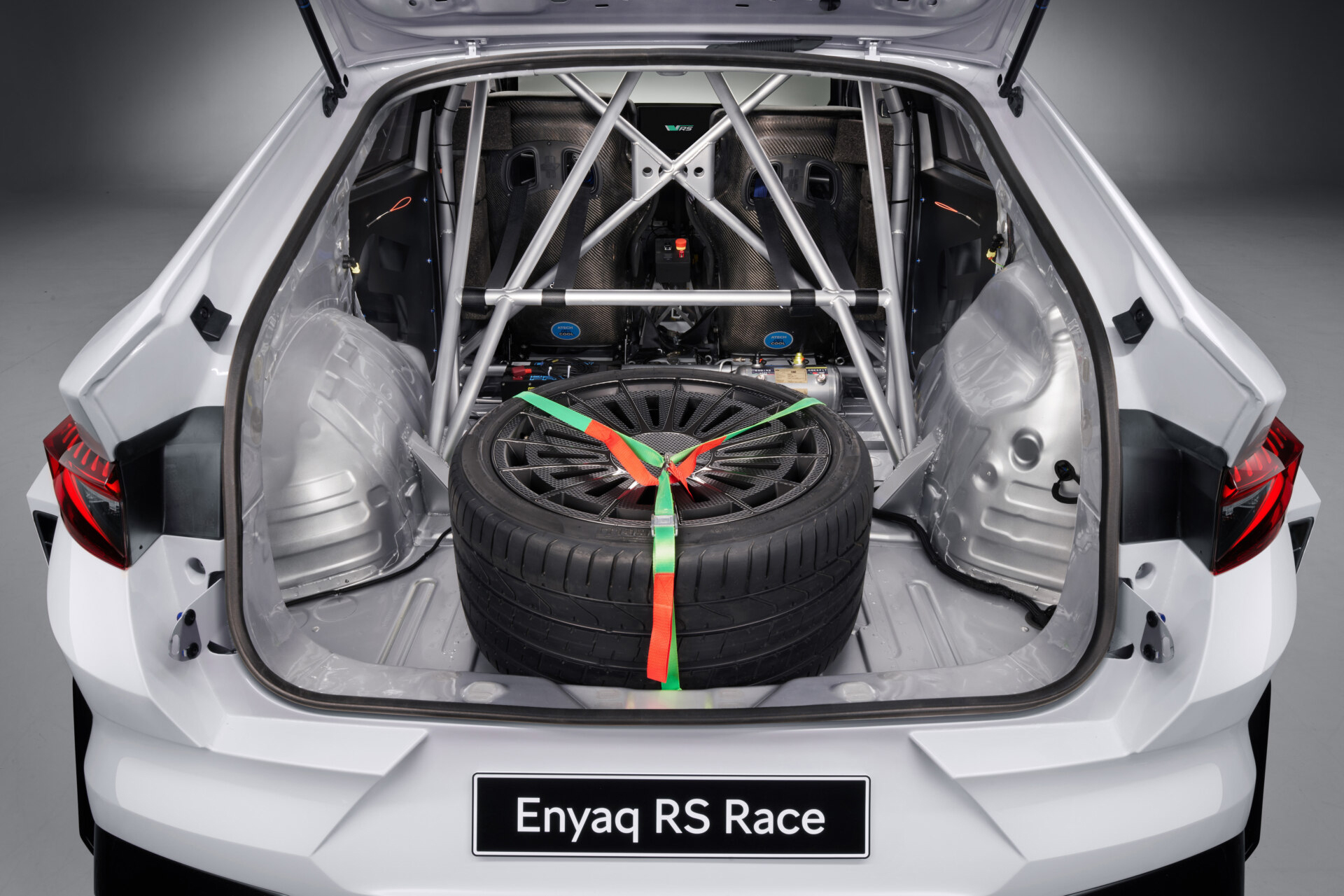 2024 Skoda Enyaq RS Race