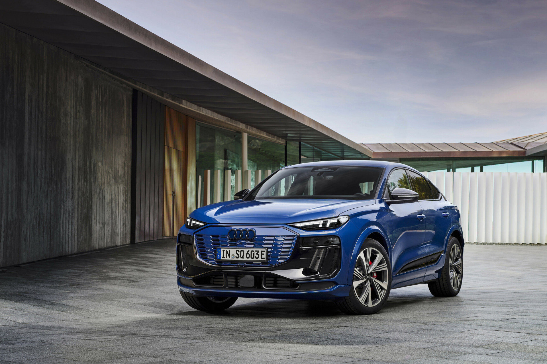  Audi Q6 Sportback e-Tron 