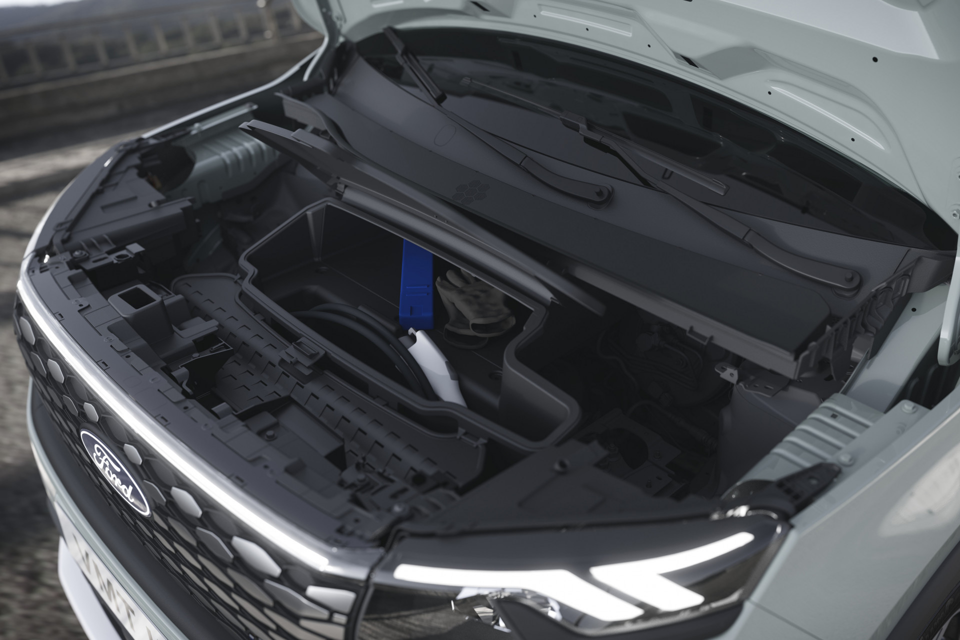 Ford E-Tourneo Connect (2025)