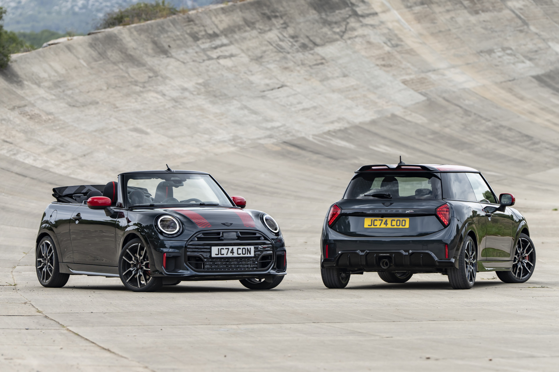  Mini John Cooper Works & John Cooper Works Cabrio 