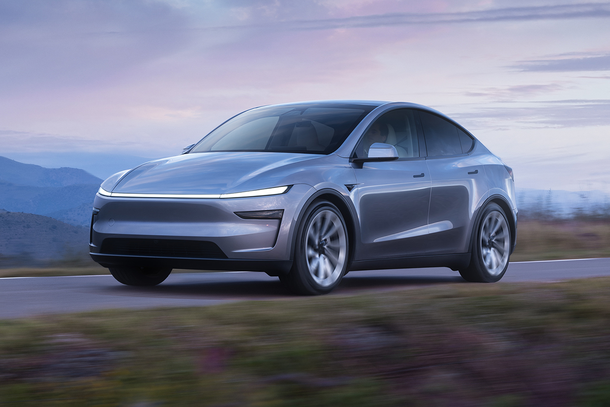 2025 Tesla Model Y juniper