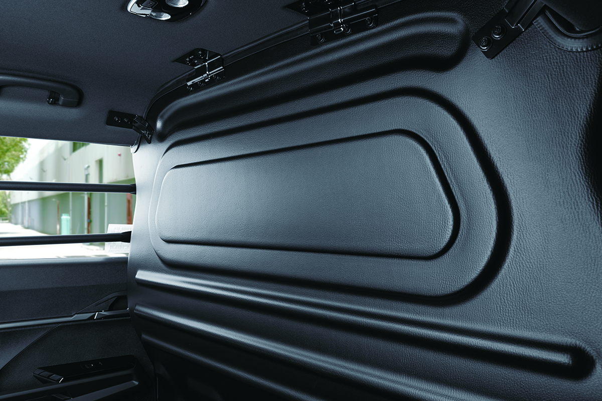 2025 KGM Torres EVX Van
