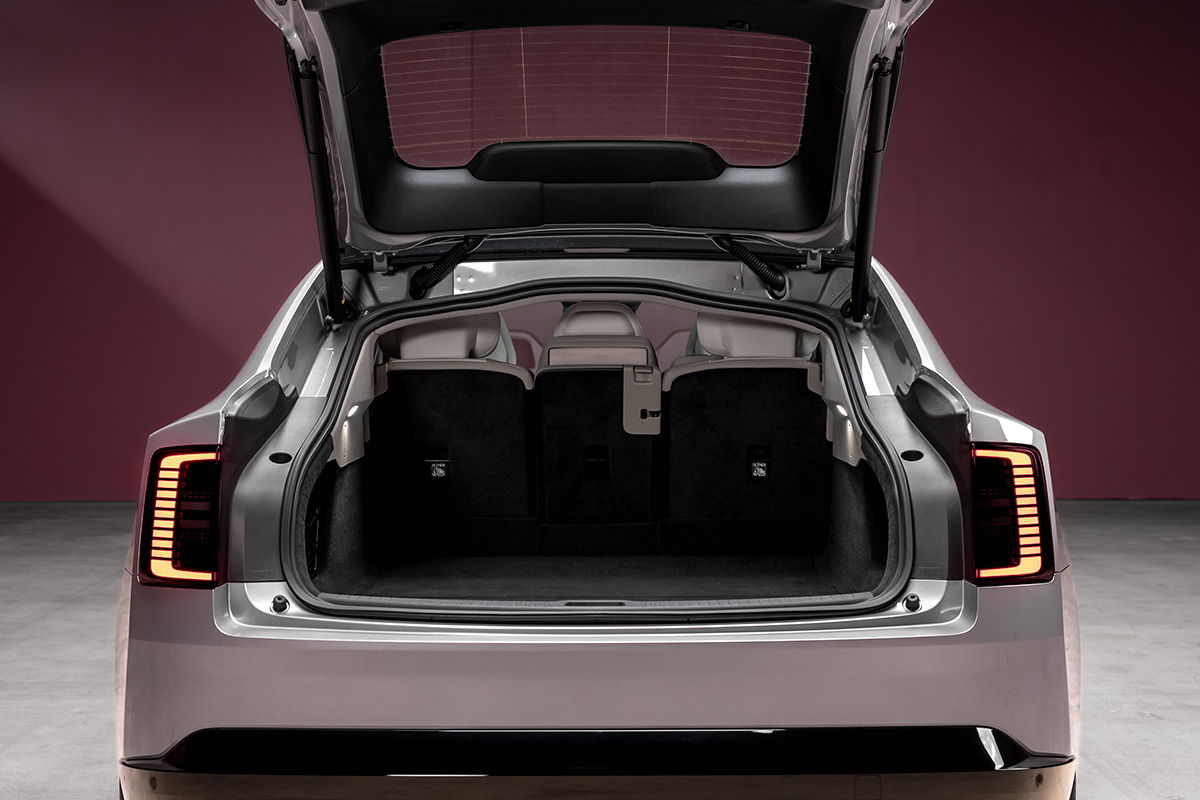 2025 Volvo ES90