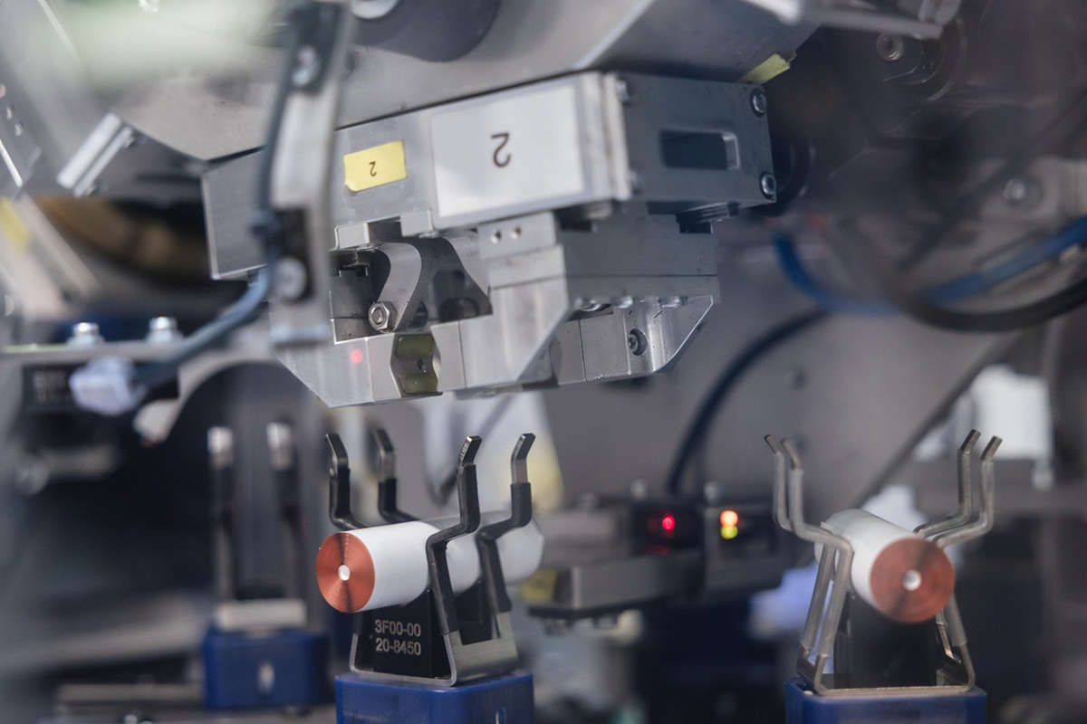 Porsche acquires V4Drive from Varta