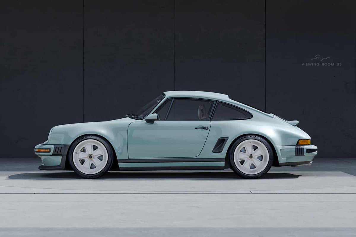 Singer 911
