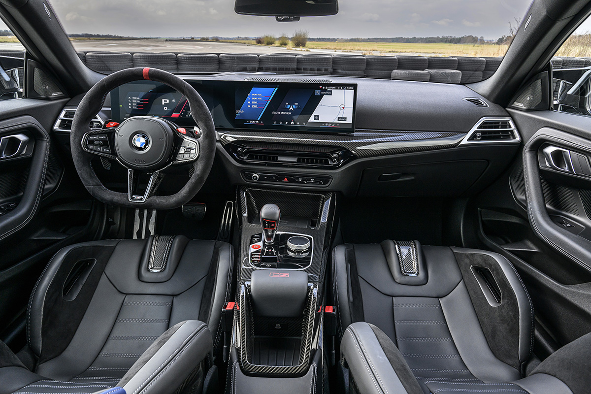 2025 BMW M2 CS