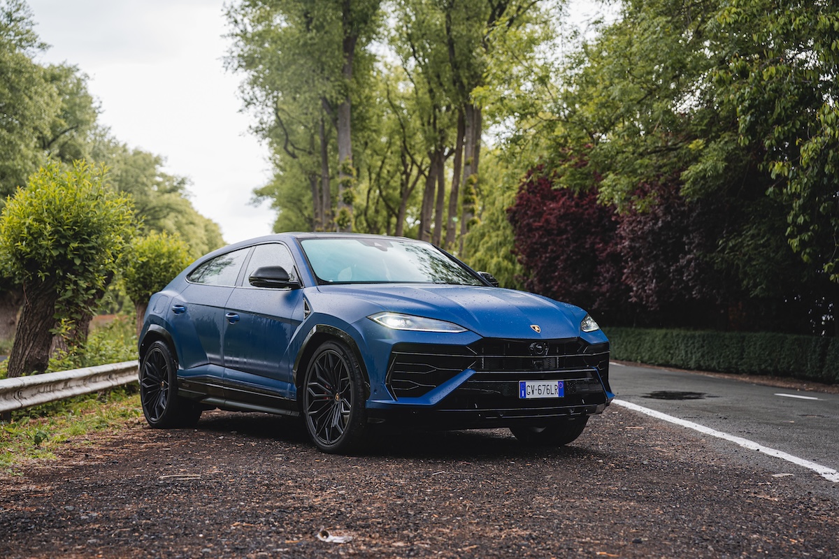 2025 Lamborghini Urus SE