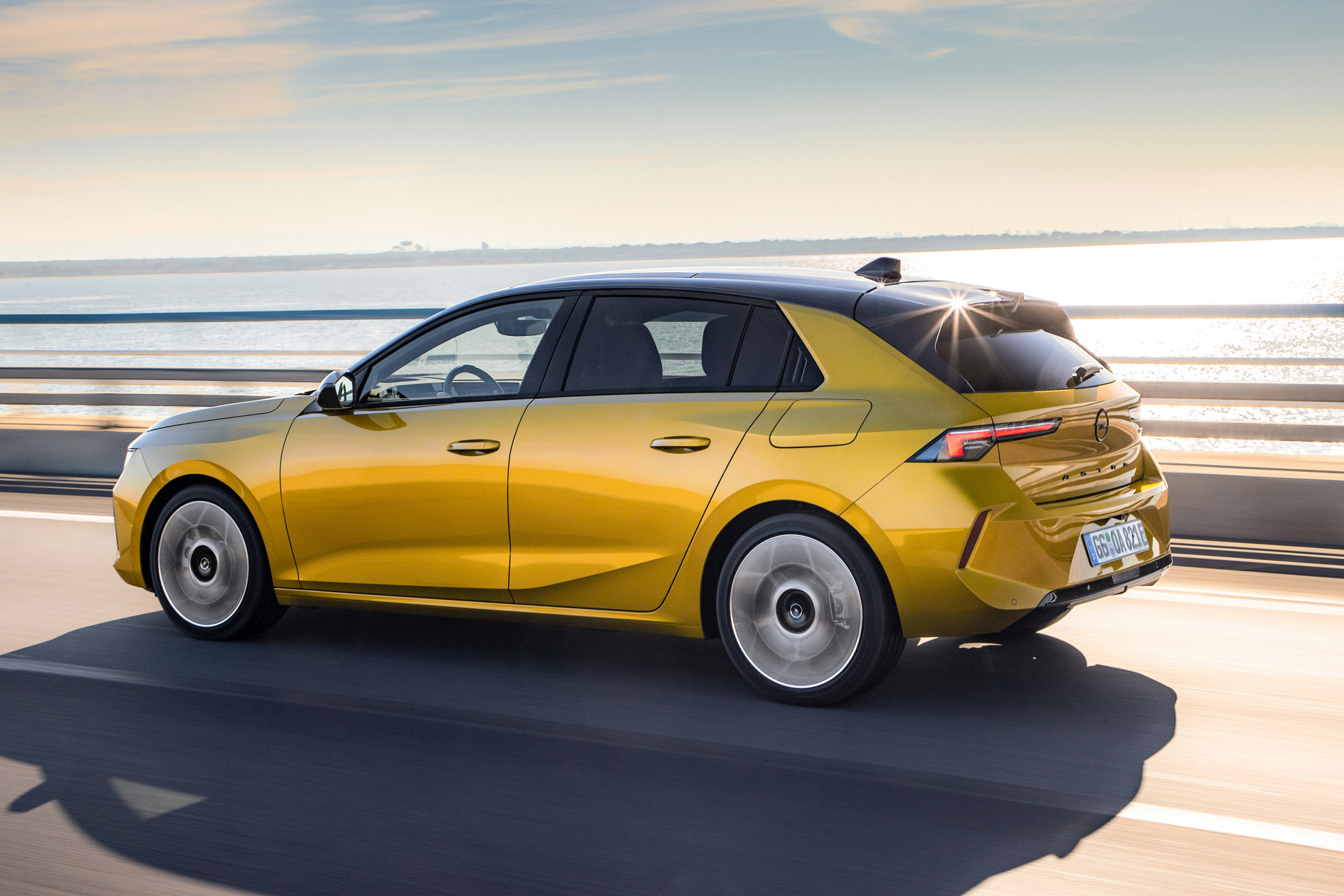 2025 Opel Astra Plug-in Hybrid