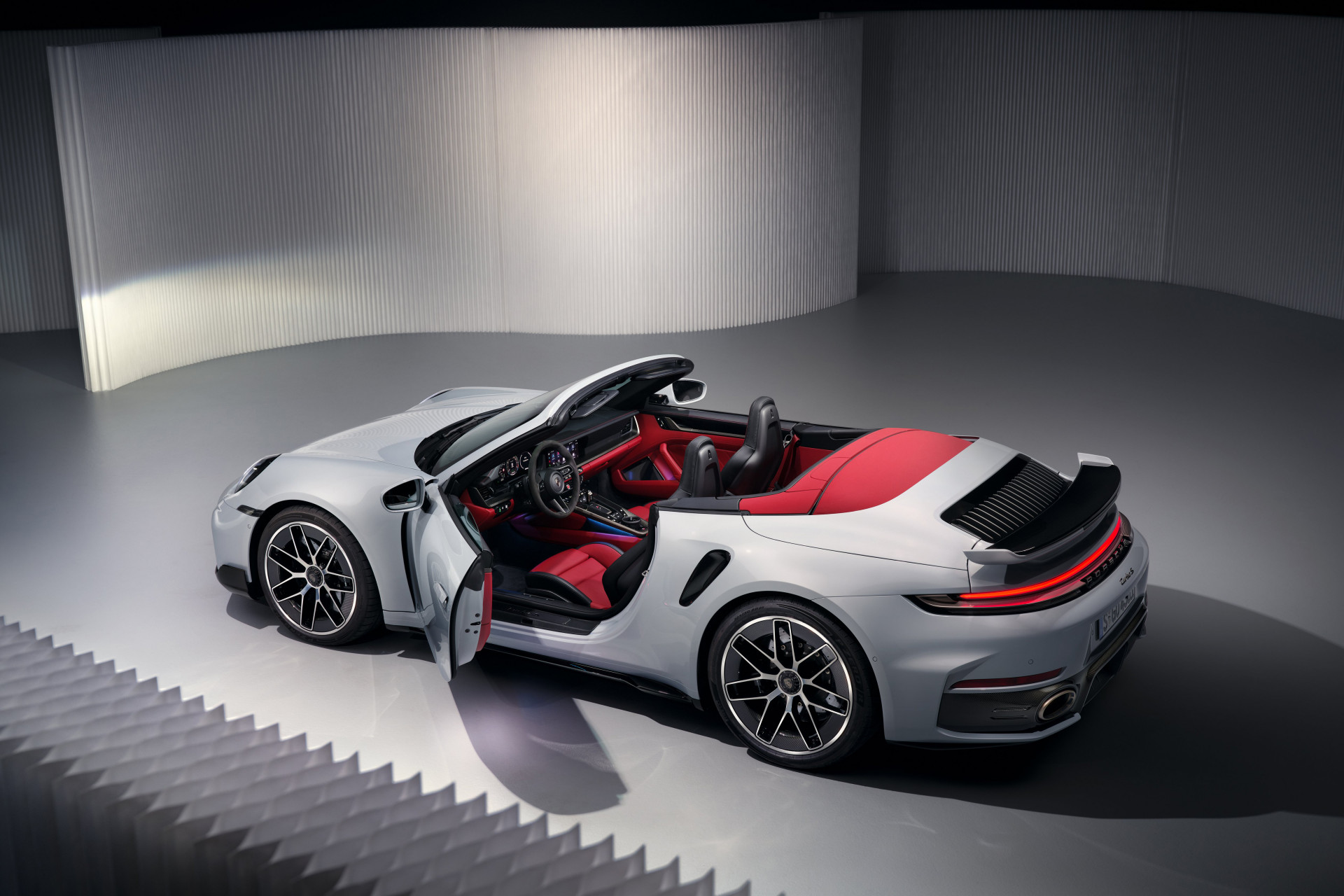 2026 Porsche 911 Turbo S T-Hybrid