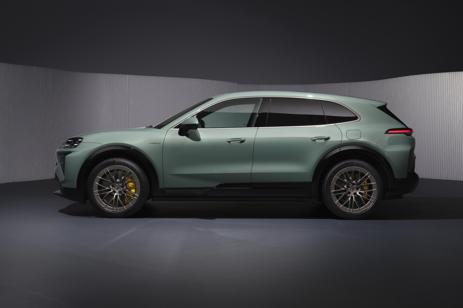 2026 Porsche Cayenne EV