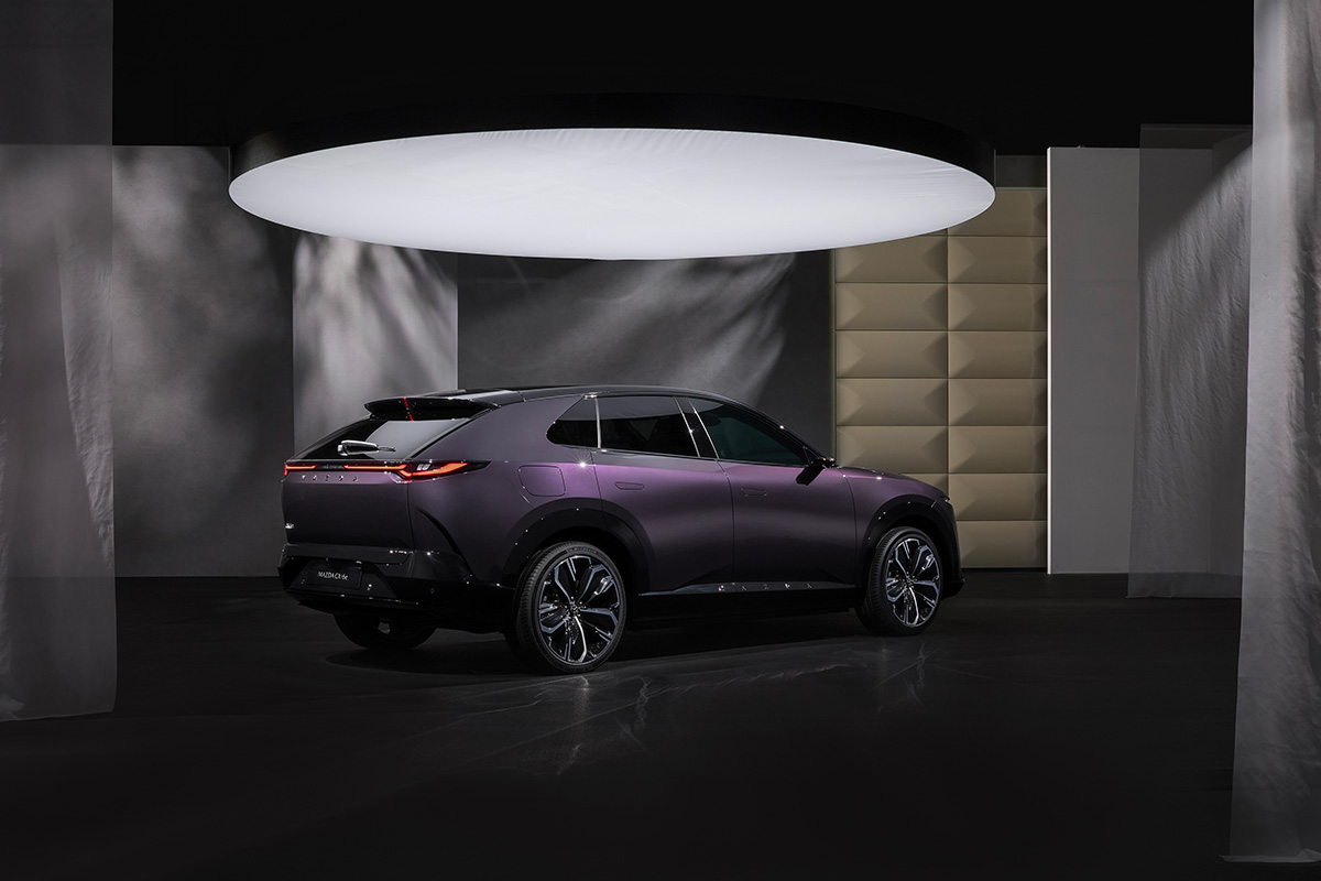 2026 Mazda CX-6e