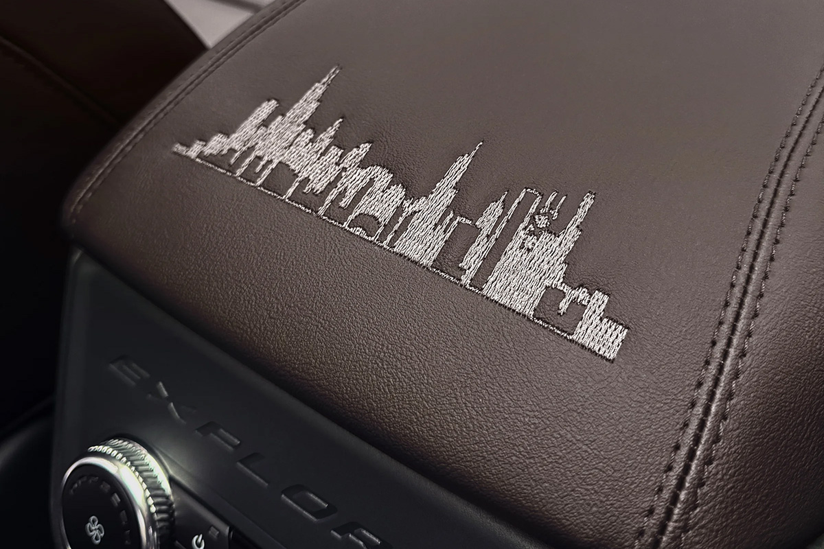 2026 Ford Explorer Da Pope