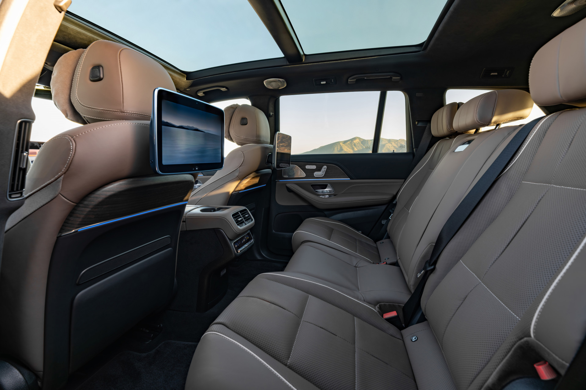 Mercedes vernieuwt zowel GLE als de nog grotere GLS voor 2026