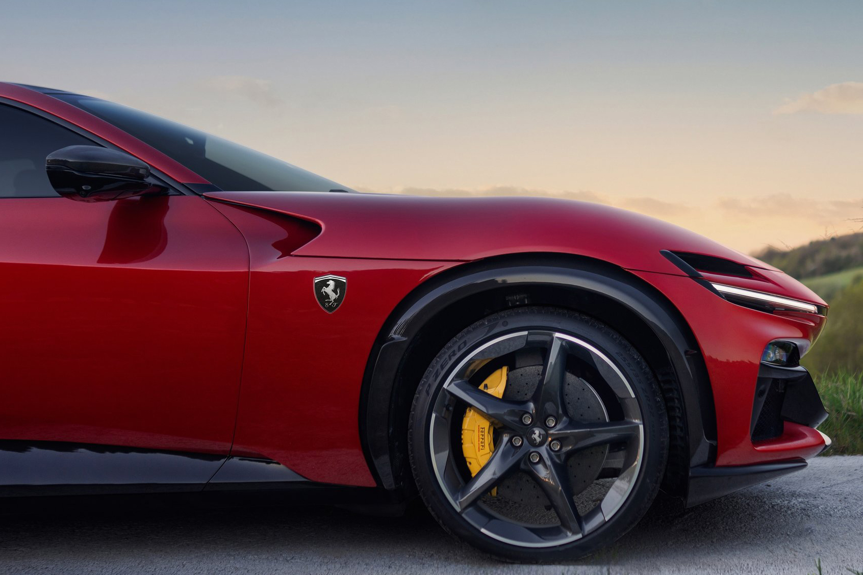 2027 Ferrari Purosangue V12 Handling Speciale