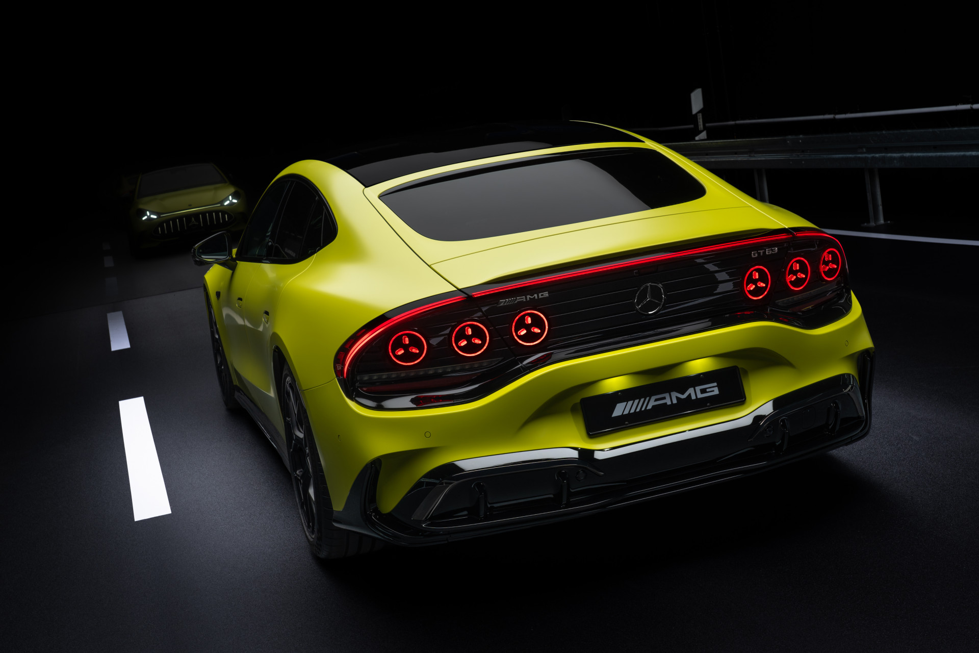 Officieel: Mercedes-AMG GT 4-door Coup&eacute; (2026) - F1-technologie en Hypercar-prestaties