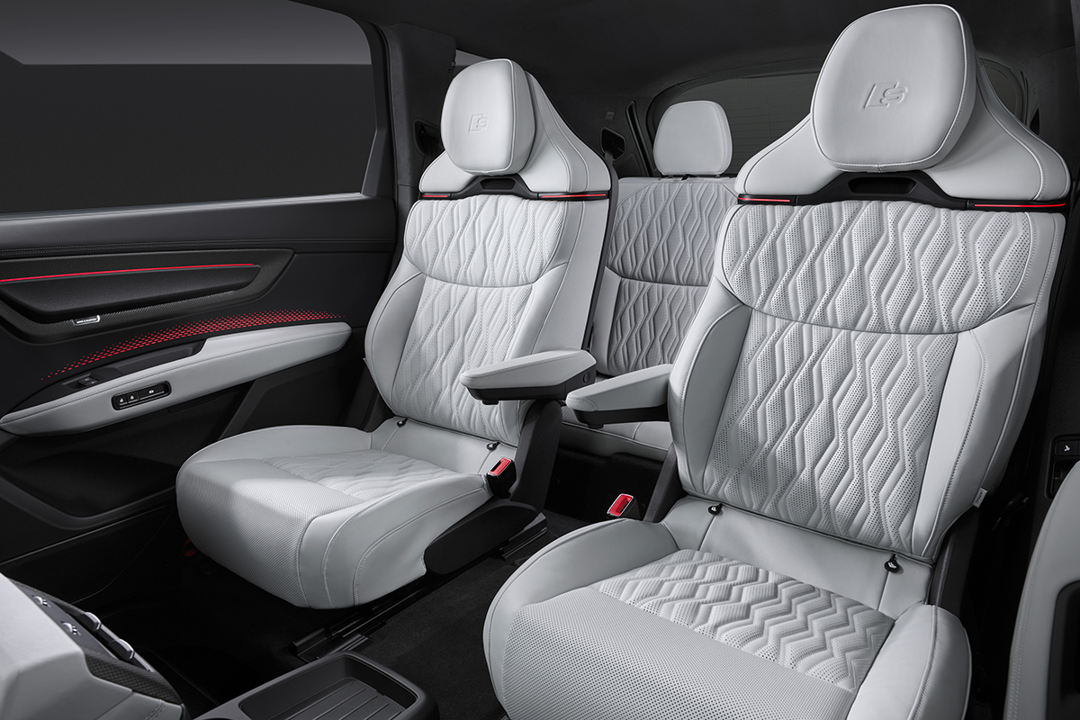 2026 Audi Q9 Interior