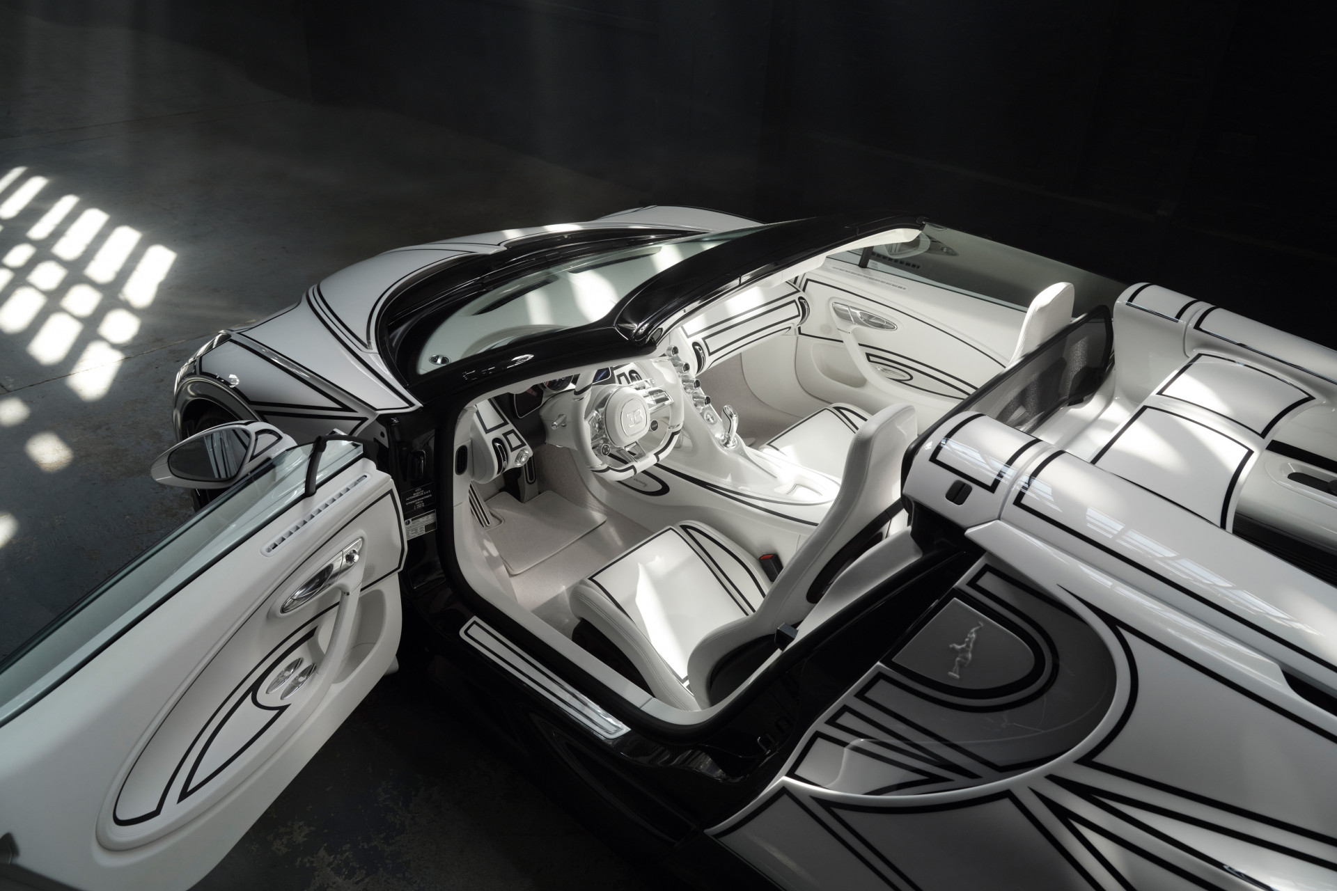 Officieel: Bugatti W16 Mistral &lsquo;Blanc &Eacute;ternel&rsquo; (2026)