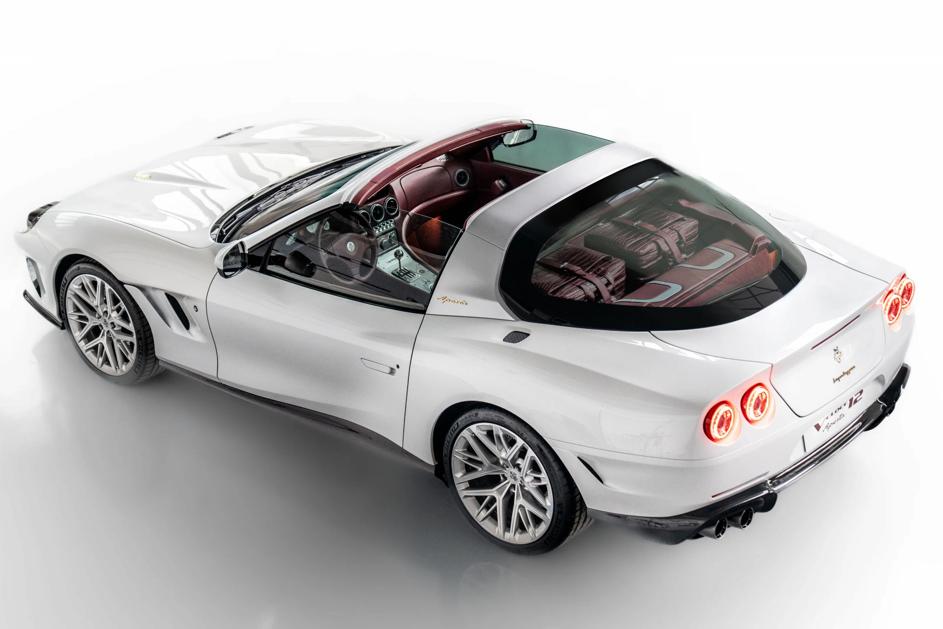 Officieel: Touring Superleggera Veloce 12 Aperta (2026) - restomod op Ferrari-basis