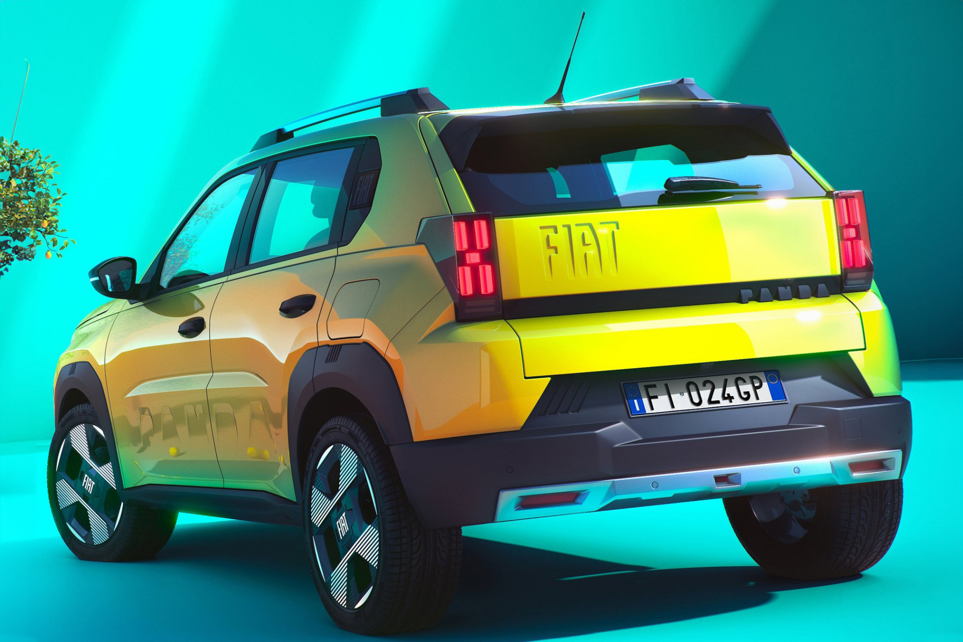 Oude Fiat Panda klopt nieuwe Grande Panda