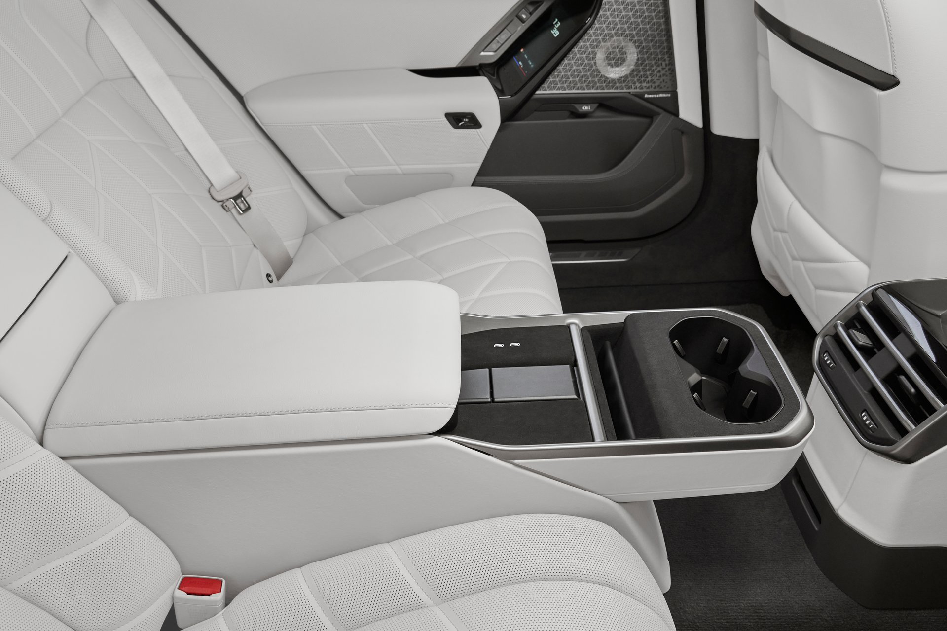 2026 BMW Concept 7 Protection