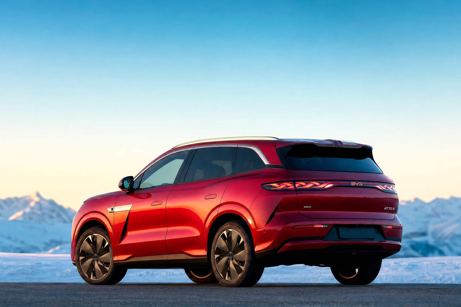 Officieel: BYD Atto 8 (2026) - elektrische 7-zitter met flash charging