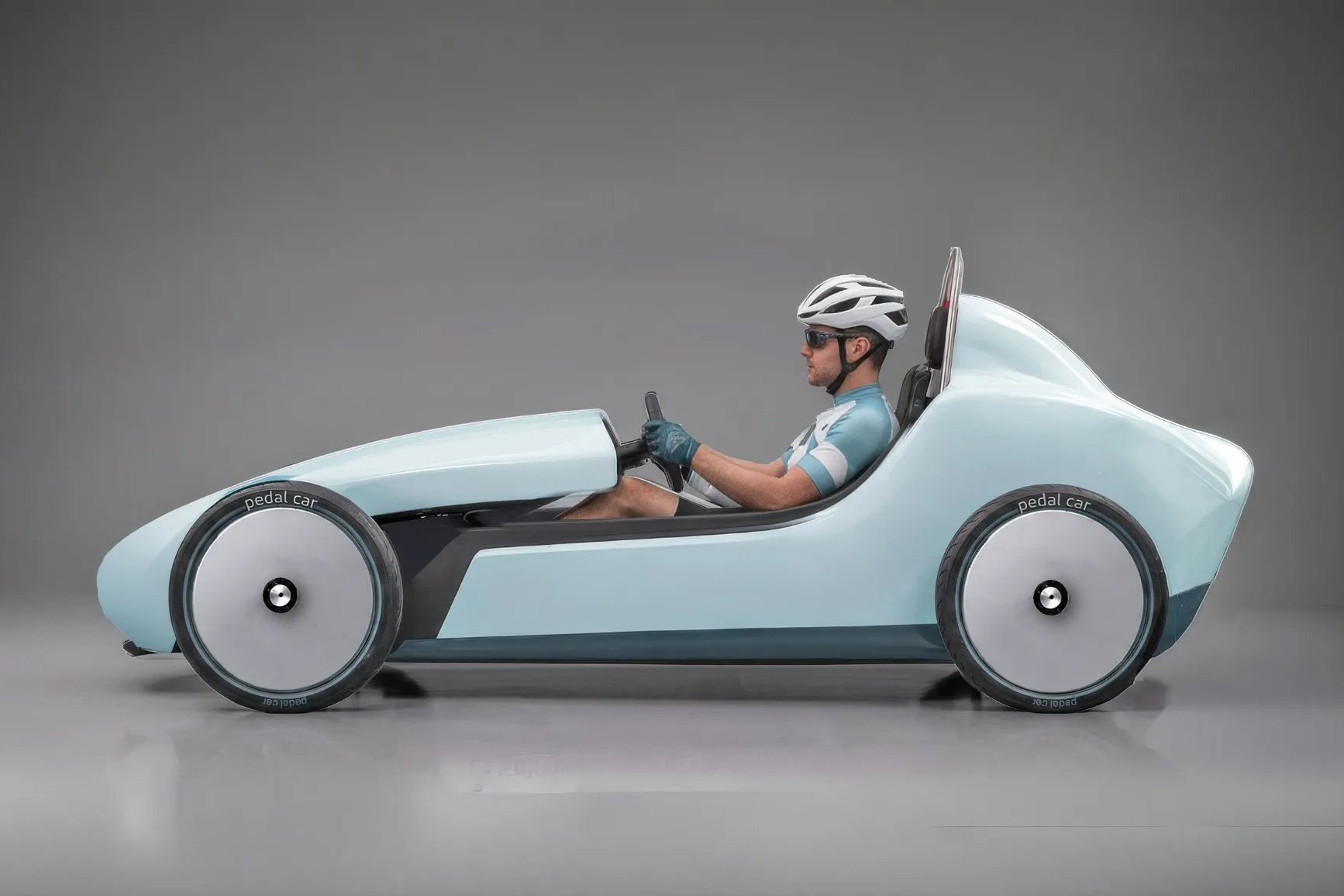 JUL: Belgische gocart wordt elektrische racewagen