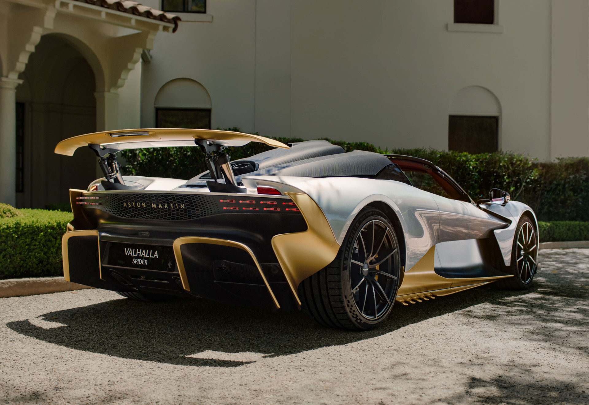 Officieel: Aston Martin Valhalla Spider (2027) - 1.079 pk en 350 km/u