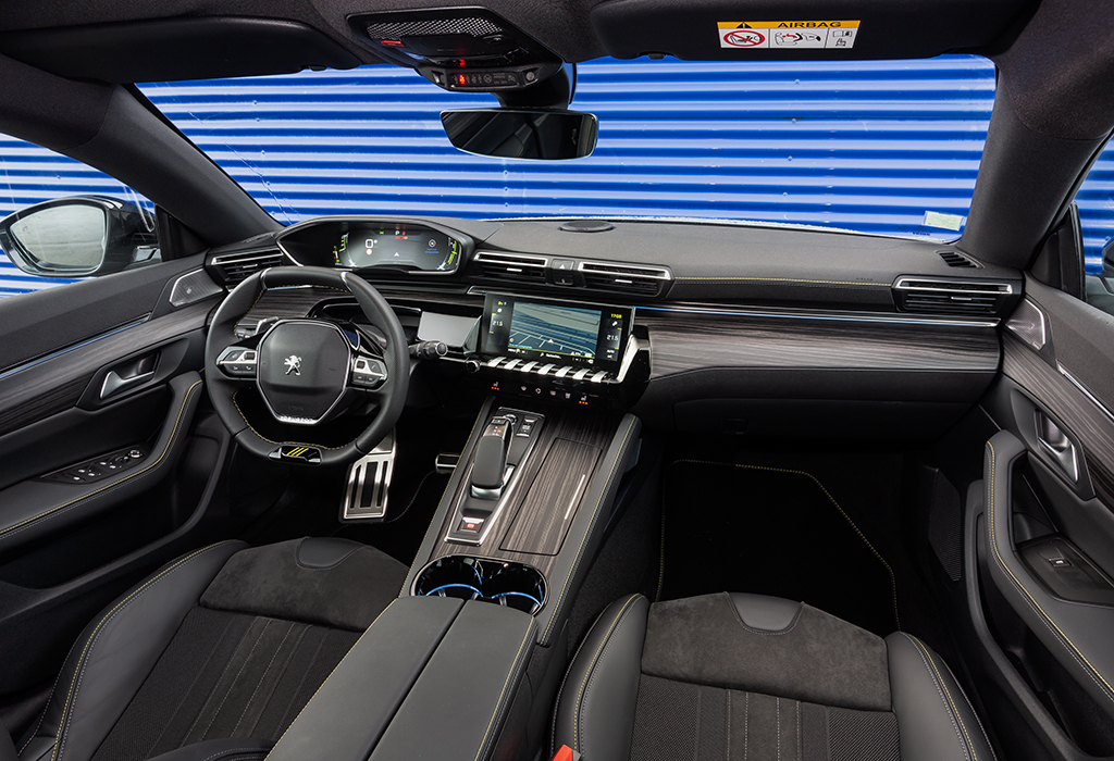 Test Peugeot 508 SW PSE - AutoWereld 2021