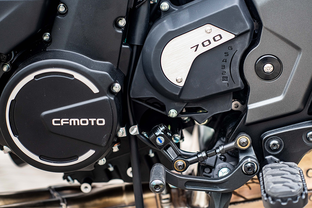 Review 2022 CFMoto 700CL-X Heritage