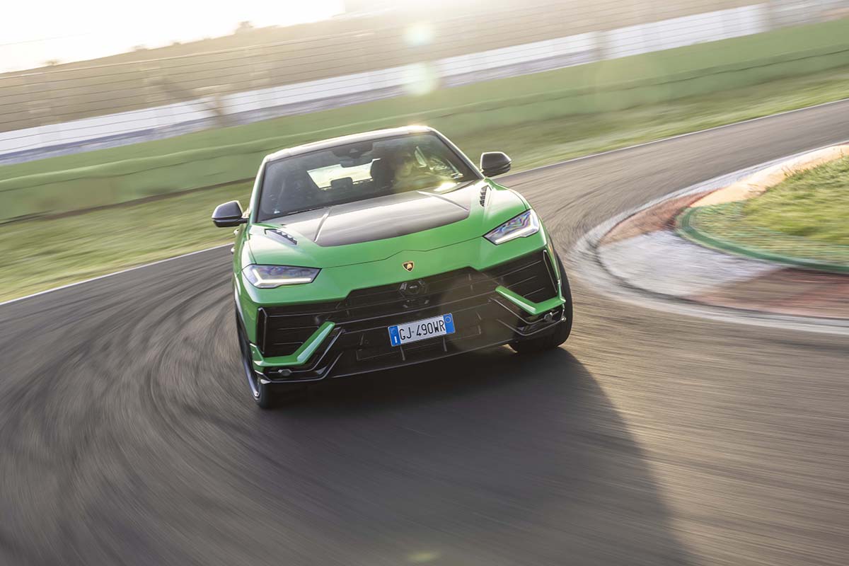 Review Lamborghini Urus Performante SUV