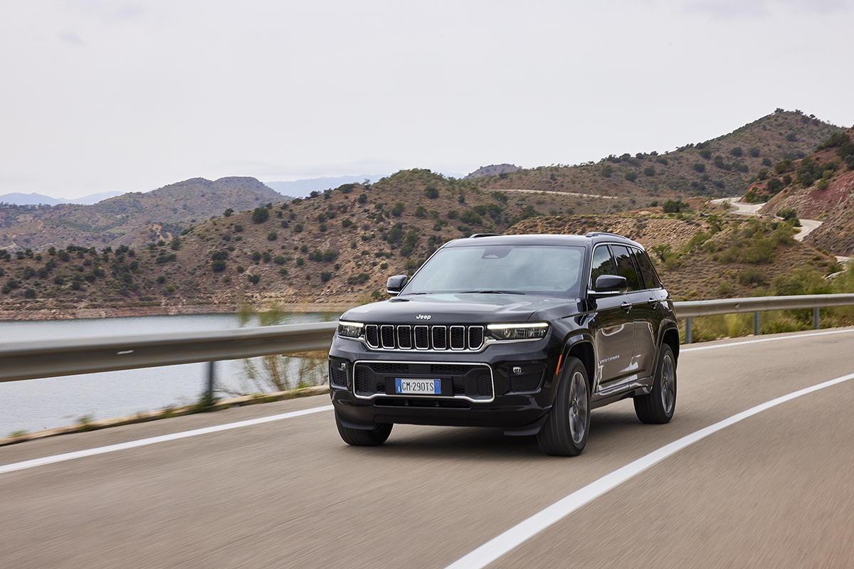 Review 2023 Jeep Grand Cherokee 4xe PHEV