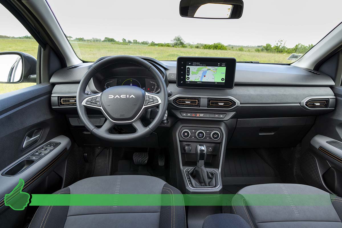 Review Dacia Jogger Hybrid 140