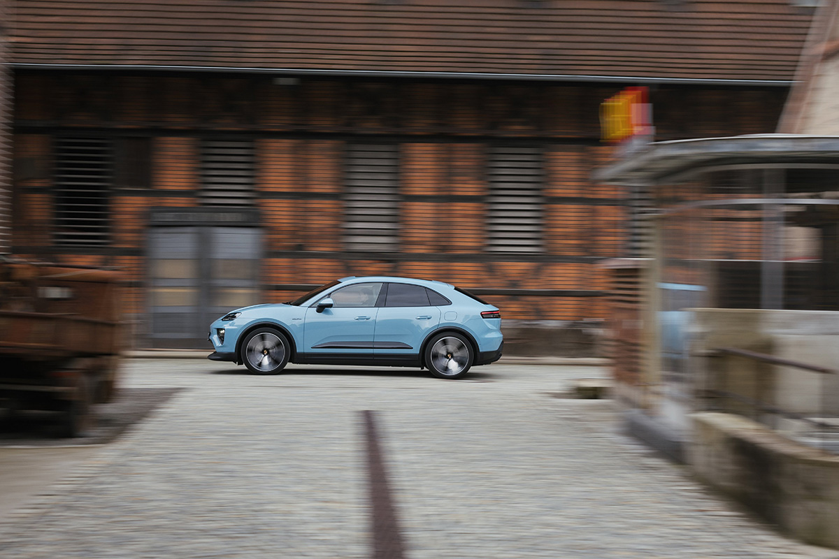 2024 Porsche Macan Electric