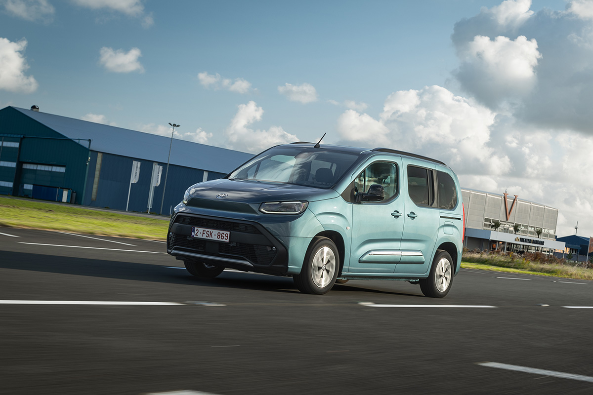 2025 Toyota ProAce City Verso