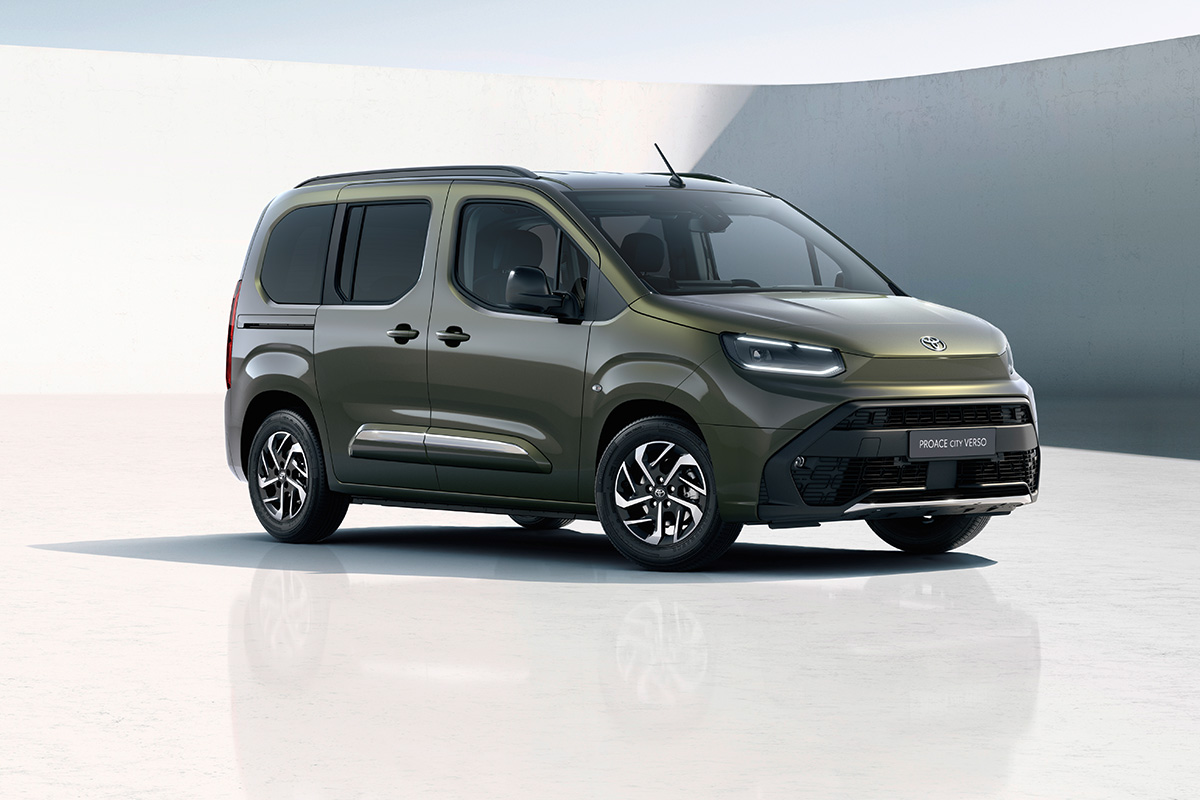 2025 Toyota ProAce City Verso