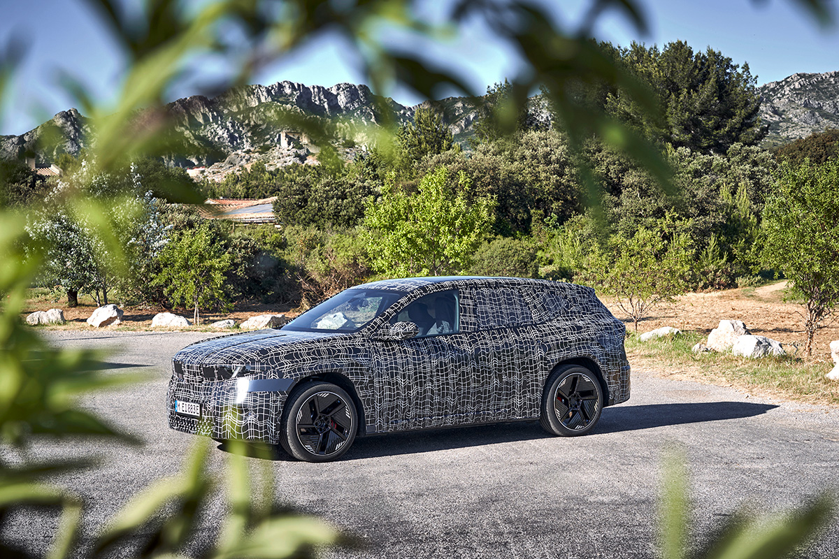 2025 BMW Neue Klasse iX3