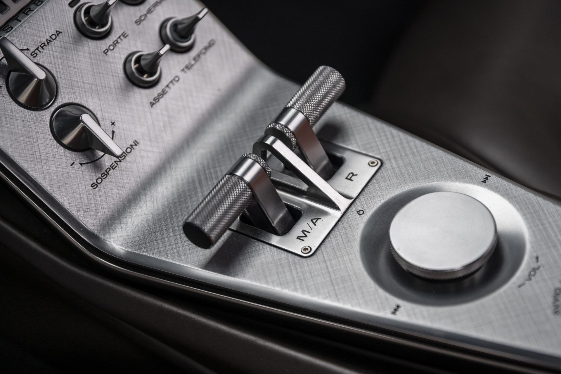 Review Alfa Romeo 33 Stradale