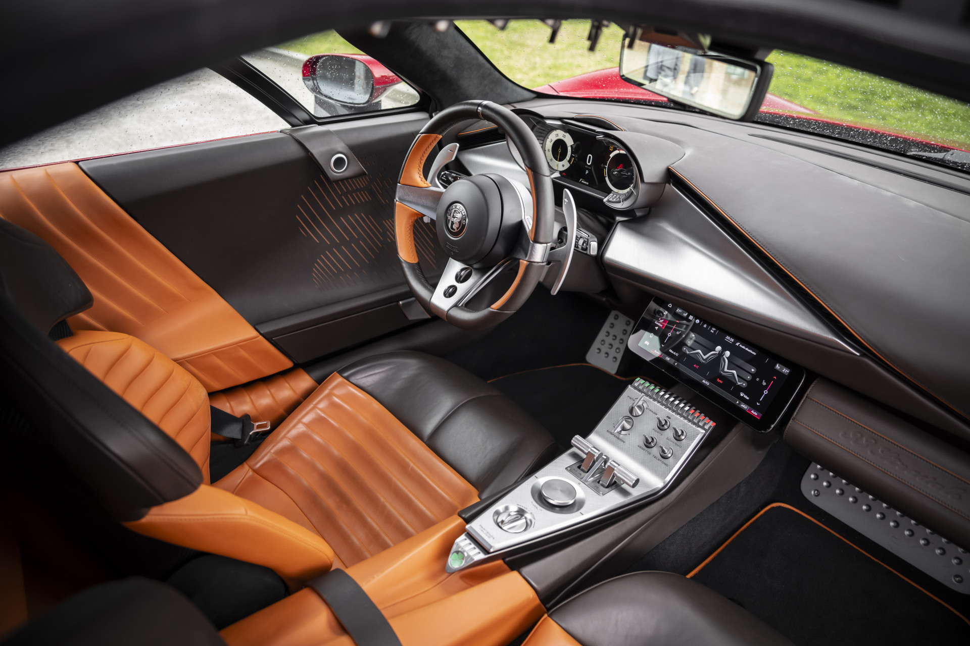 Review Alfa Romeo 33 Stradale