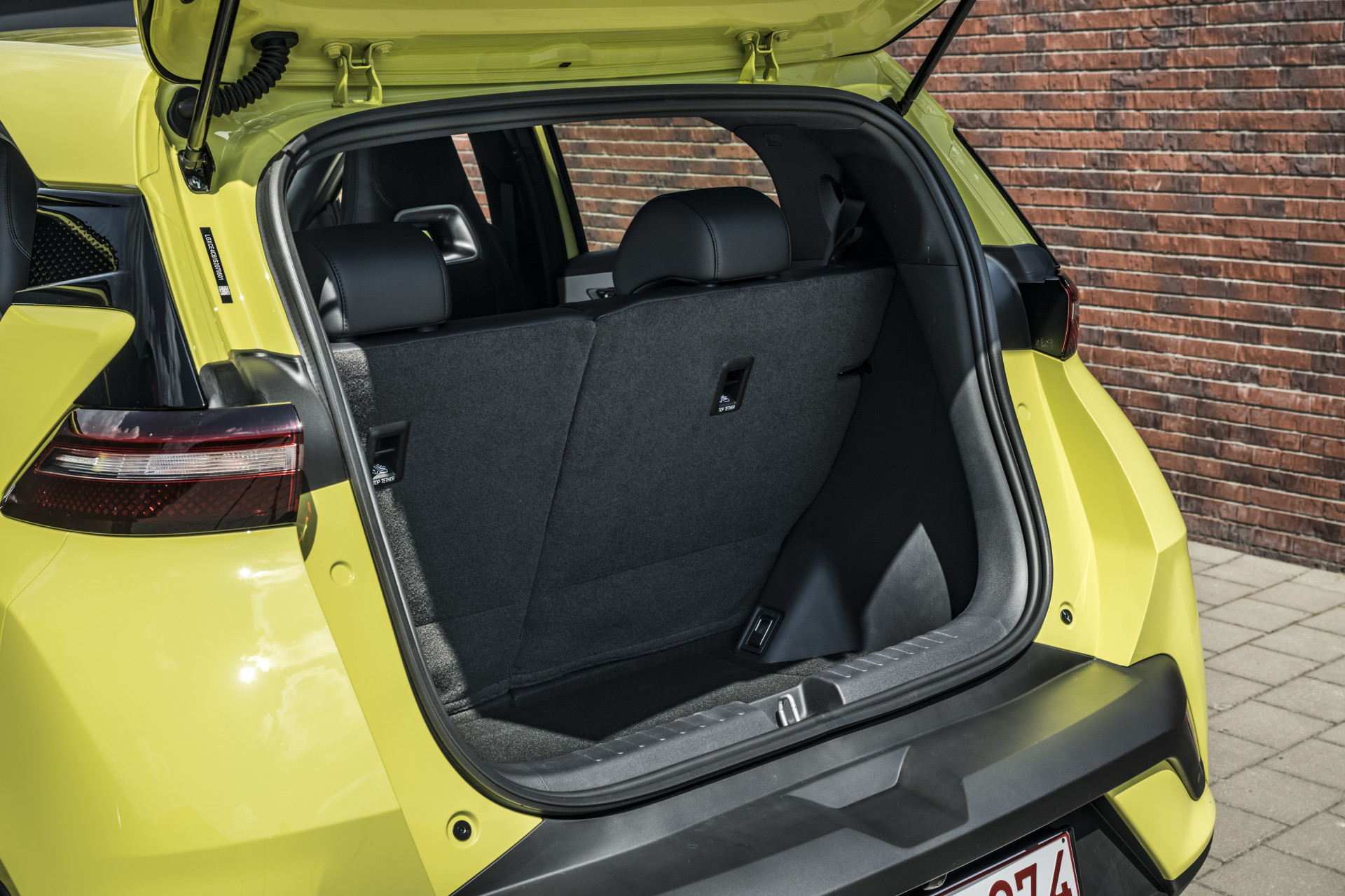 Review BYD Dolphin Surf test