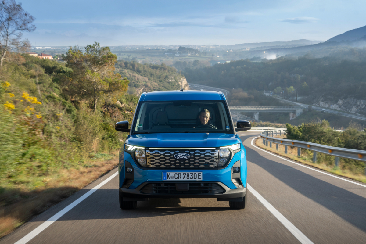 Review Ford E-Transit Courier